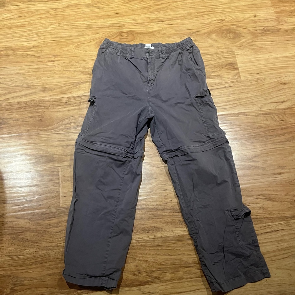 Garage Women's Gray Zip Off Convertible Cargo Joggers